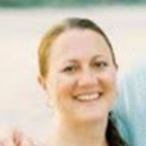 Meet your Posher, Lora